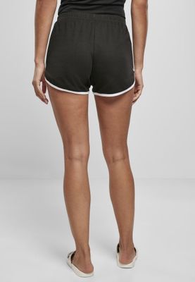 Retro hotpants lady