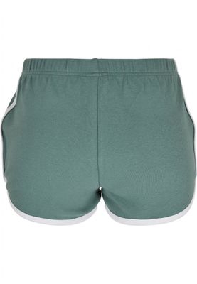 Retro hotpants lady