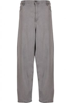 Men's jeans with straight legs and a comfortable fit