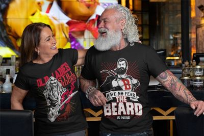 Old ladies still rocks T-shirt