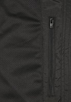 Black men's jacket with double pockets and inner pocket