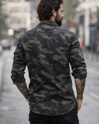 Slimfit camo shirt