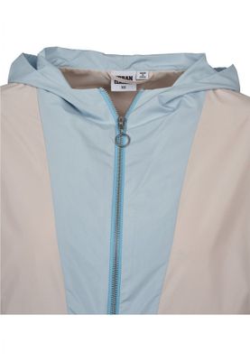 Oversize windbreaker lady