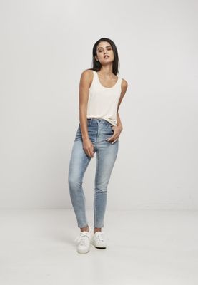 Loose fit linen with neckline