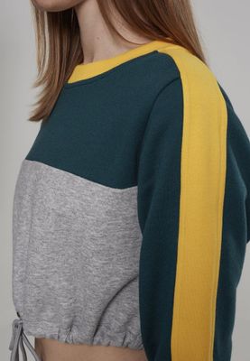 Short sweater with long arms and drawstring ladies