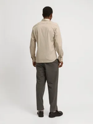 Kostymskjorta slim fit med stretch