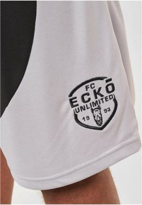 Shorts med ecko Unltd. Cuts – grå/svart