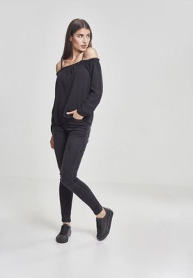 Long sleeved blouse with bare shoulders