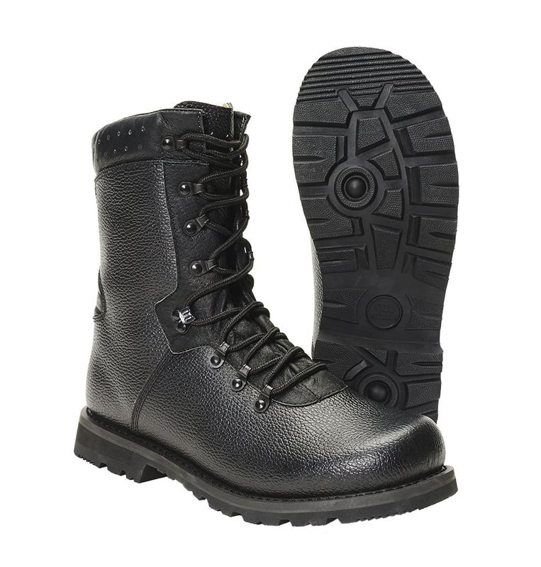 Combat boots model 2000