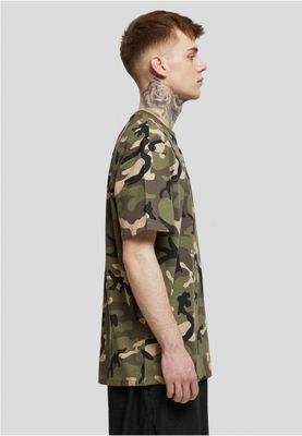 Oversized T-shirt in dark camouflage for men