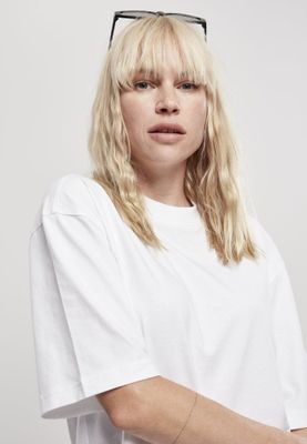 Oversize t-shirt with high neck lady