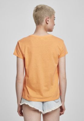 Basic t-shirt lady