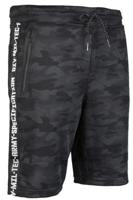 Training shorts in darkcamo