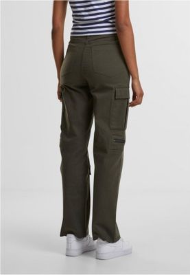 Practical women's cargo pants with extra pockets