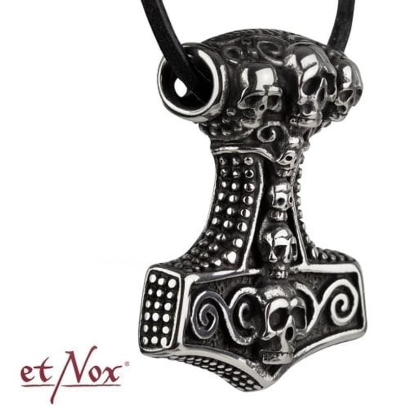 torshammare-med-doskallar-halsband-2.jpg