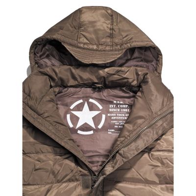 Lined vest with detachable hood