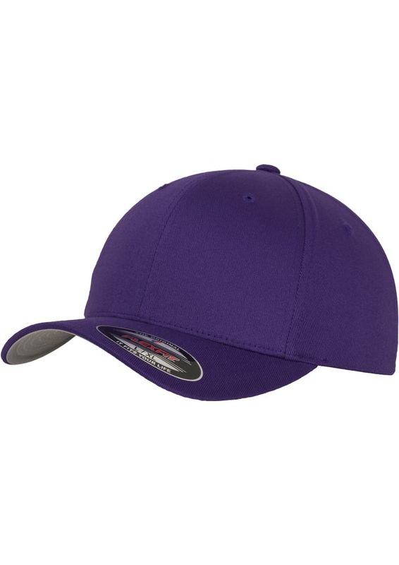 Purple flexfit cap 5 panel