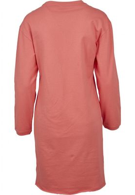 Long-sleeved dress with ruffles