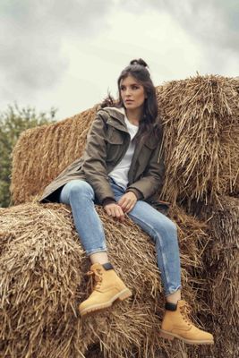 Marsh Lake Teddy Parka Olive - Ladies