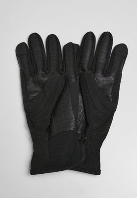 Black winter gloves