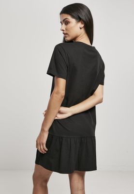 Short dress with ruffles