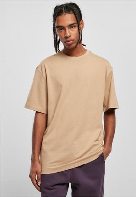 Tall tee