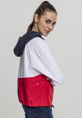 Oversize windbreaker lady