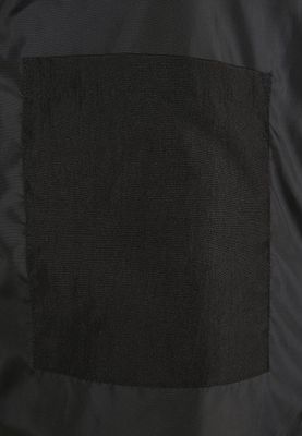 Windbreaker with long zipper