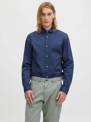 Slim fit skjorta med dobby-mönster