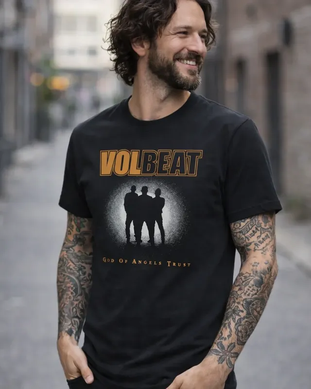 Volbeat God of Angel Trust Blur Photo T-shirt herr i svart