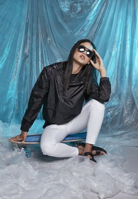 Black short hooded jacket for women
