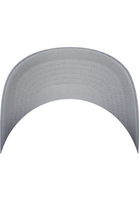Flexfit stretch cap with grid
