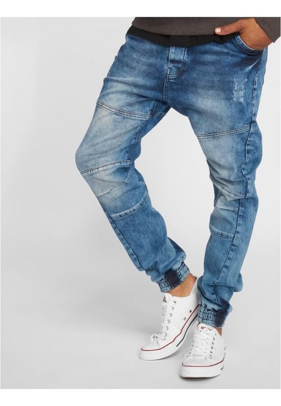 coolstraightfitjeans-4.jpg