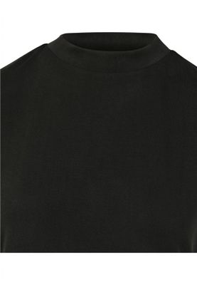 Black knee-length dress