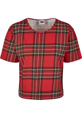 Red checkered short t-shirt lady