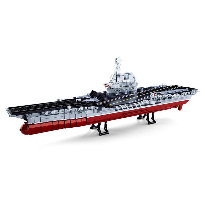 Aircraft carrier - Sluban - M38-B0698