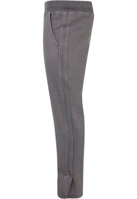 Soft trousers with wide cuffs and slits