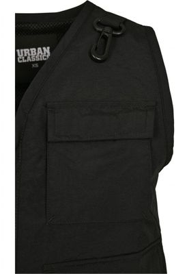 Black short vest lady