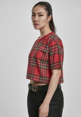 Red checkered short t-shirt lady