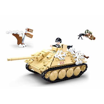 (Battle of Budapest) tank destroyer - Sluban - M38-B0976