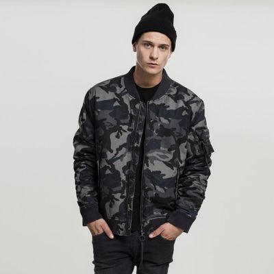 Vintage bomberjacket camouflage