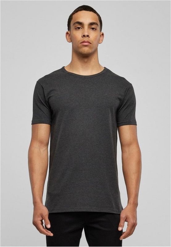 slim-fit-t-shirt-char.jpg