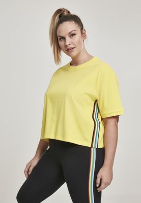 Short t-shirt with striped lady