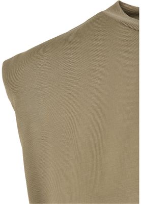 Top with wide shoulders