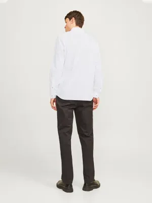 Slim fit skjorta med dobby-mönster