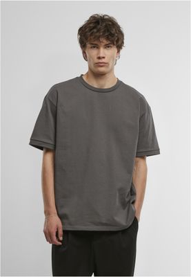 Ribbstickad T-shirt med avslappnad passform
