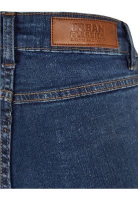 Women's high-waisted denim shorts