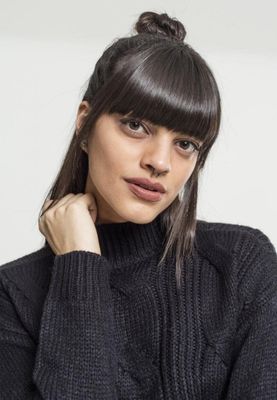 Sweater with braid pattern lady