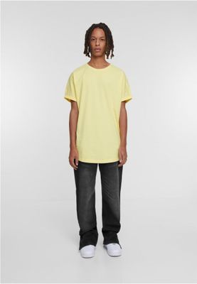 T-shirt with extra length for men