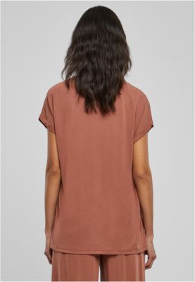 T-shirt för dam med förlängt axelparti – terracotta